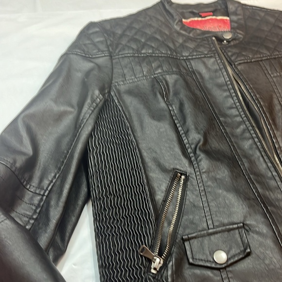 BLACK MOTO biker JACKET women’s XL fluted ribbed textured faux leather lined zip - Picture 5 of 16